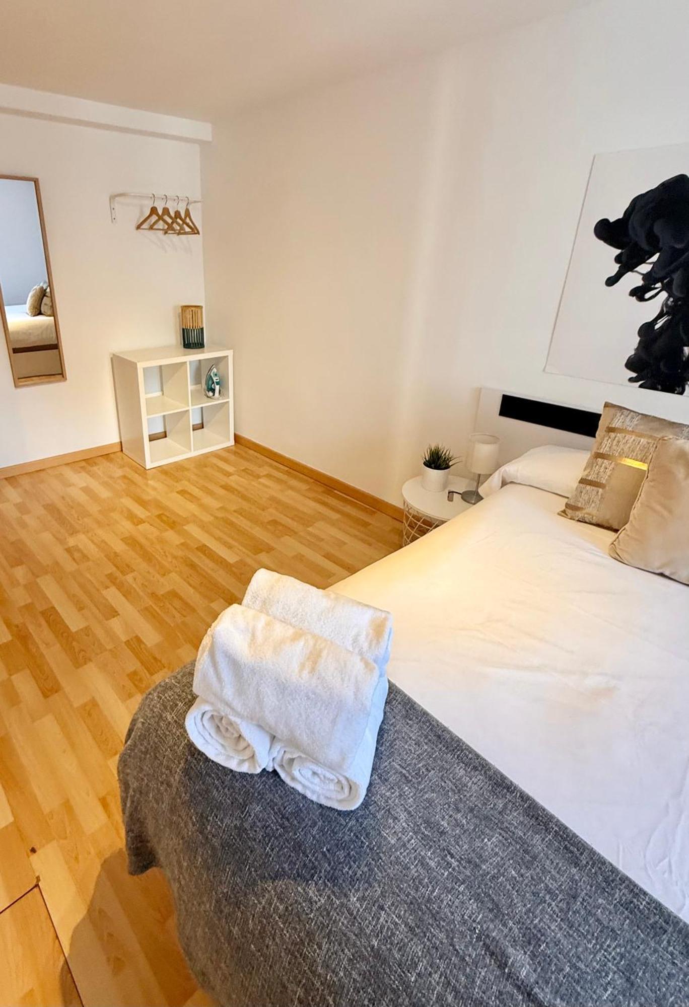 Apartamento Ramon Pignatelli Zaragoza Ngoại thất bức ảnh